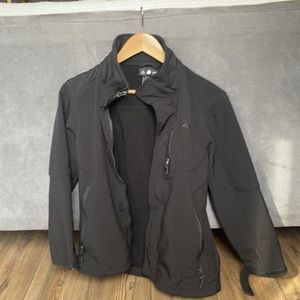 Boys Snozu size 10/12 zip up jacket